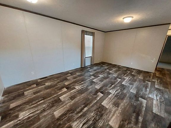 2nd image of 5 Hollywood Dr #333