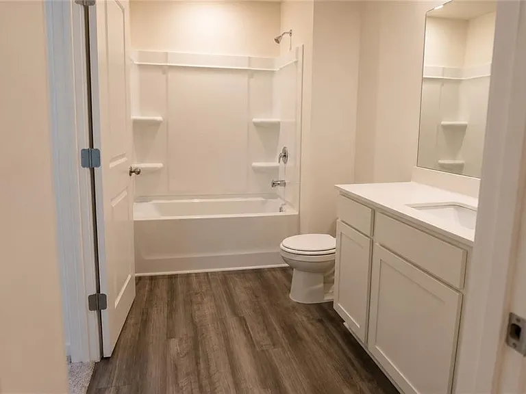 2095 Emerson Dr — Photo 8