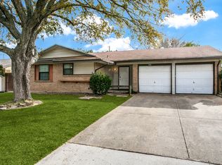 750 Bentwood Dr, Lewisville, TX 75067