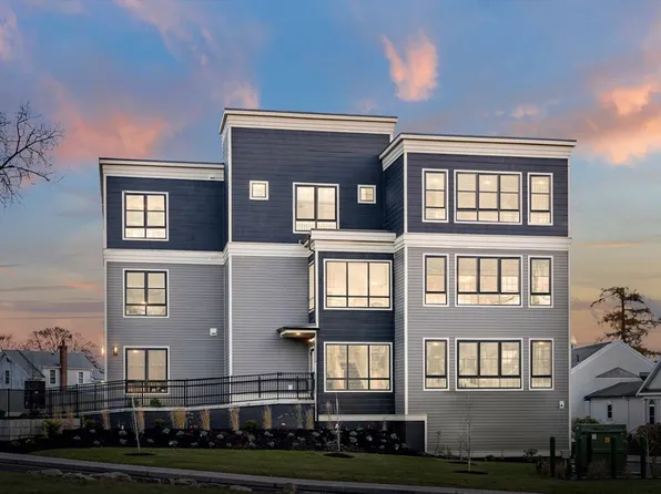 272 Lincoln St #301, Marlborough, MA 01752