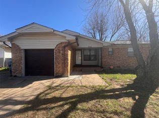 2028 N Mitchell Dr, Midwest City, OK 73110