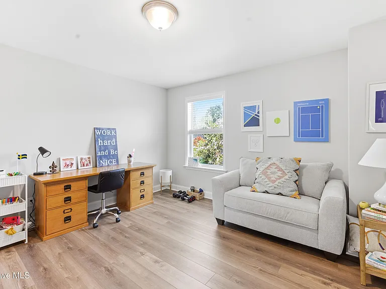 4406 Finch Ln — Photo 29