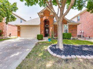 1317 Castlegar Ln, Justin, TX 76247