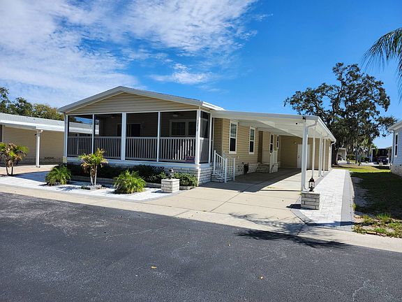 3rd image of 10916 Yucatan Ave
