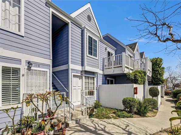 1229 W 223rd St Unit 211, Torrance, CA 90502