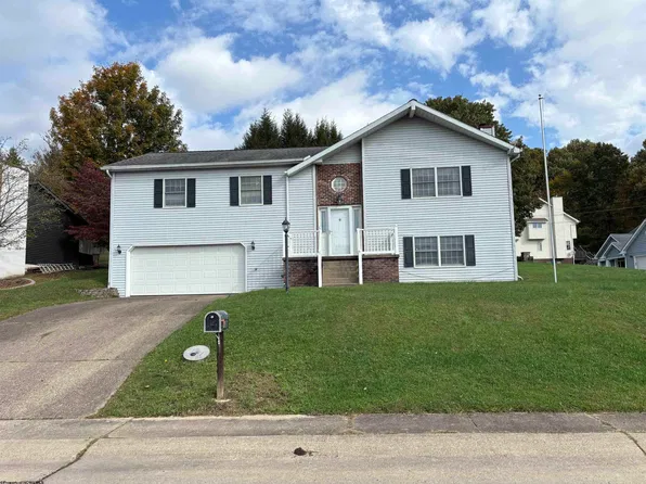 110 Jennifer Ln, Bridgeport, WV 26330