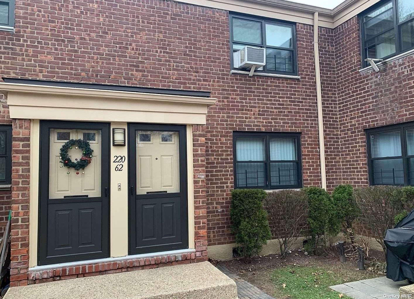 22062 75 Avenue UNIT 187A, Oakland Gardens, NY 11364 Zillow