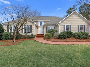415 N Greenbriar Rd, Statesville, NC 28625