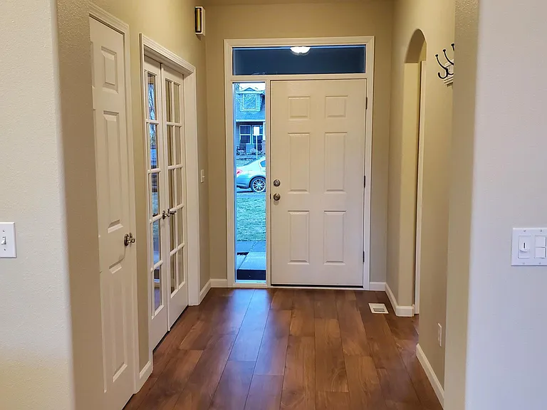 1203 NE 161st Ct — Photo 17