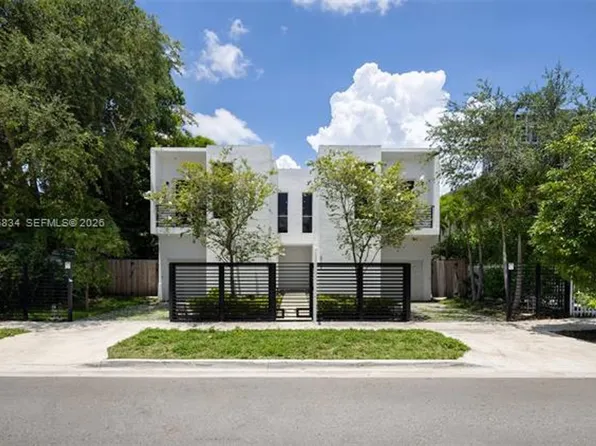 3164 Plaza St, Miami, FL 33133