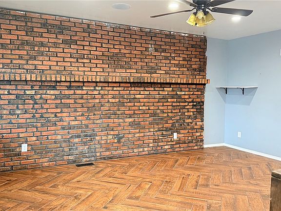 5th image of 1233 Albemarle Rd