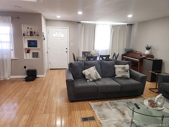 5th image of 3324 Gunther Avenue