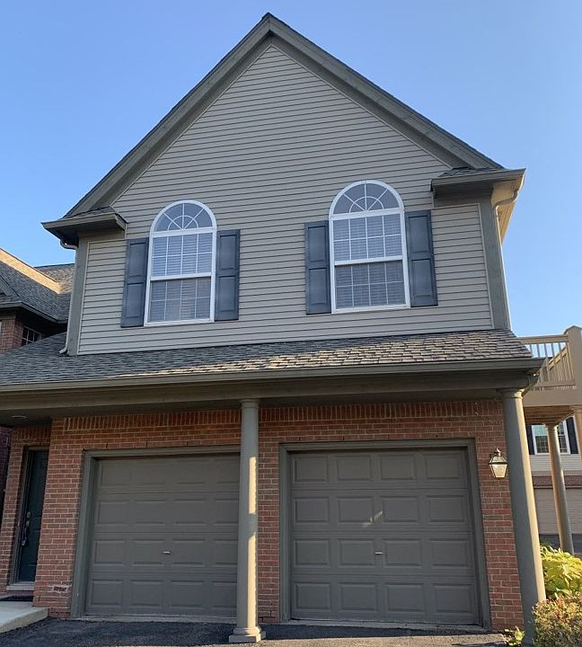 1st image of 28406 Carlton Way Dr