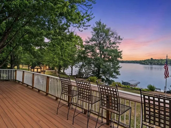 92254 E Frontage Rd, Sturgeon Lake, MN 55783
