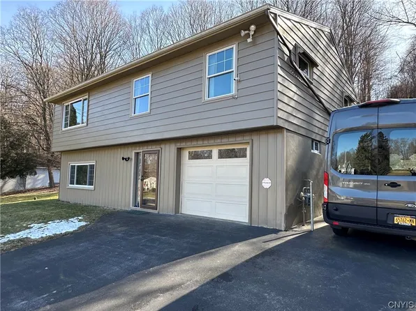 4090 Onondaga Blvd, Camillus, NY 13031