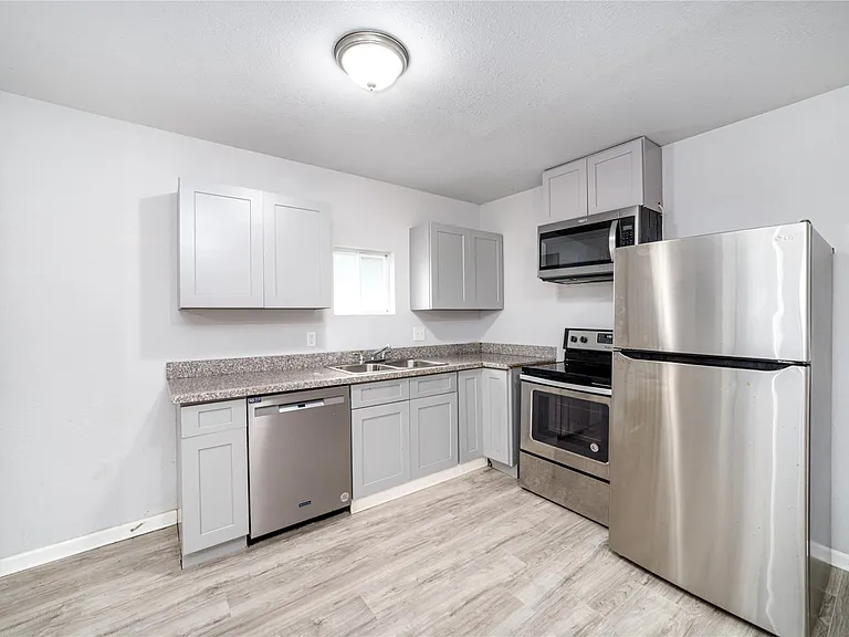 1309 Jefferson St #C — Photo 4