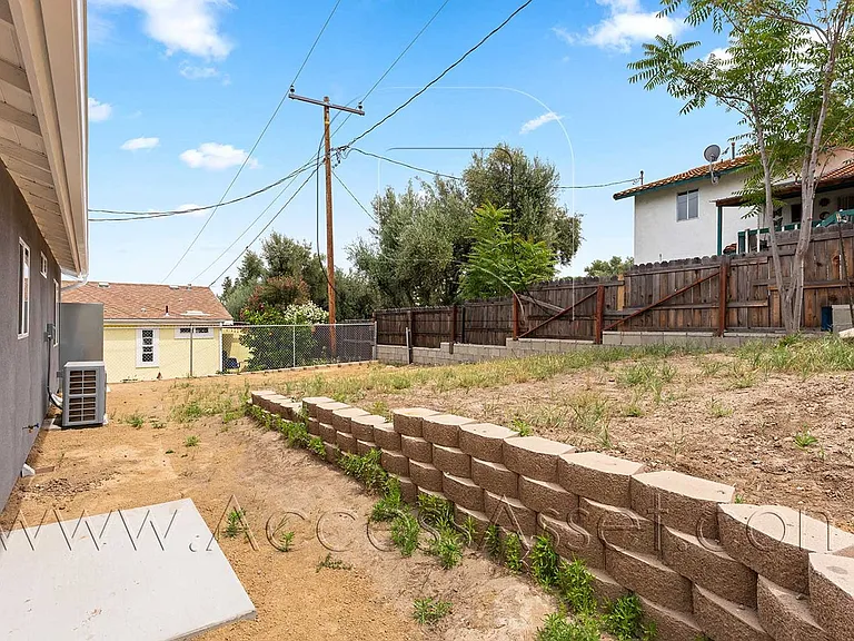 33296 Case St — Photo 27