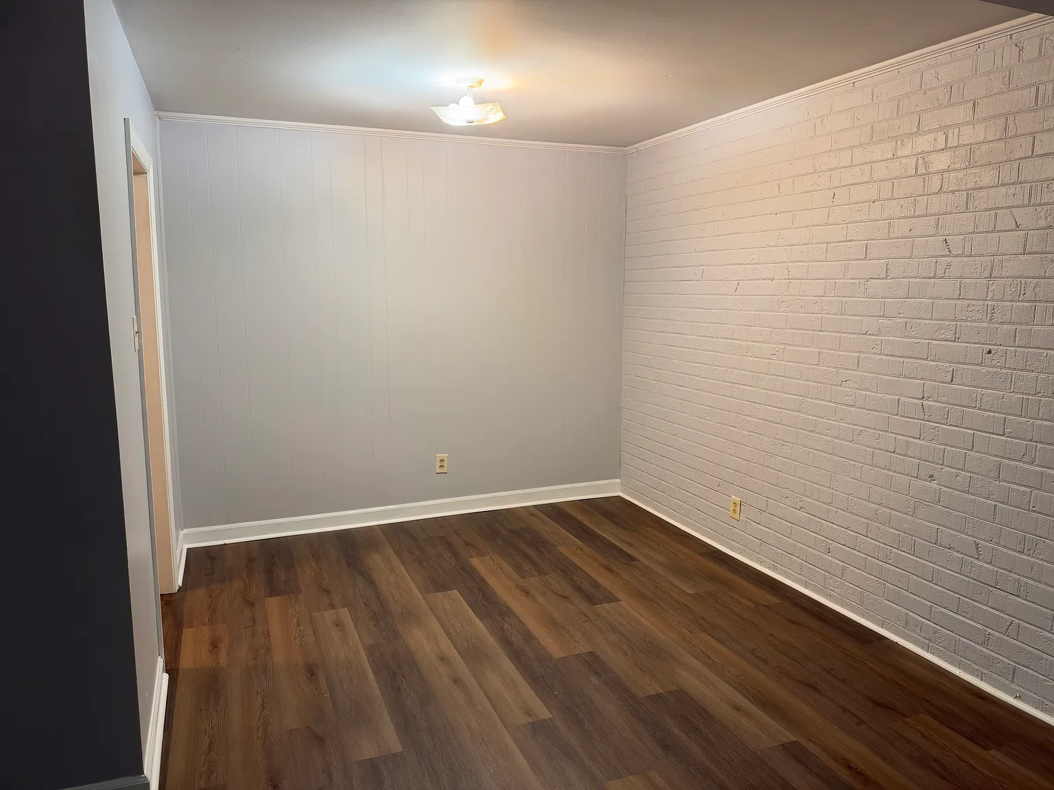 2 bed, $1,200 — Photo 3