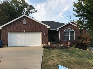 3514 S Rock Beacon Ct, Jefferson City, MO 65109