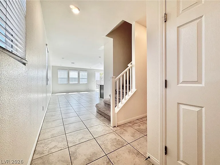 4258 Tarim St — Photo 7