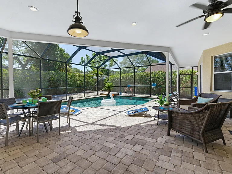 Bellhurst Dr — Photo 8
