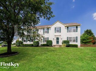 160 Cambridge Dr, Springboro, OH 45066
