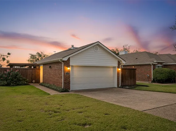 10705 Tall Oak Dr, Fort Worth, TX 76108