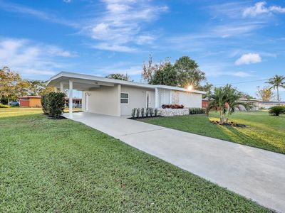 180 SE Soneto Court, Port Saint Lucie, FL, 34983