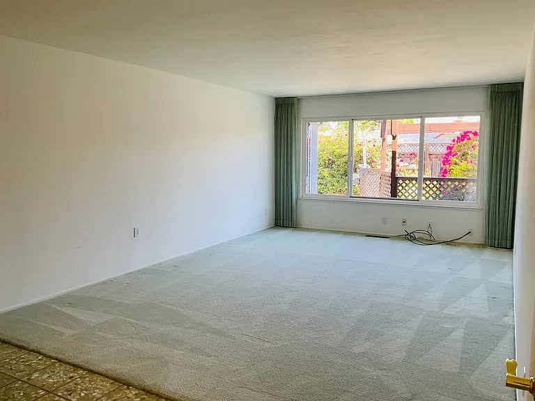 12331 Ted Ct — Photo 8