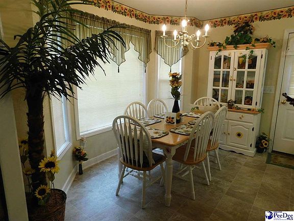 3rd image of 2116 Kentwood Dr