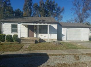 1128 Midway Ct, Marion, IL 62959