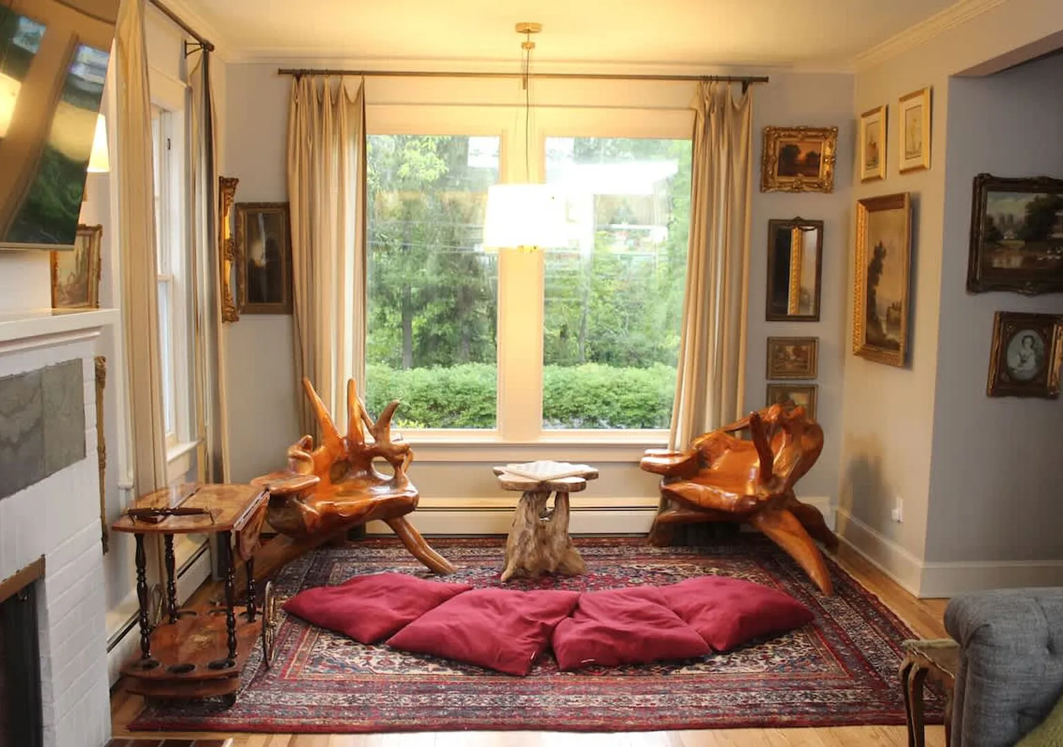 Private Luxurious Canal Estate — Photo 1