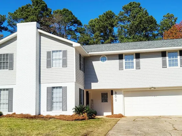 300 Lakeland Dr, West Monroe, LA 71291