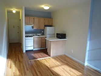 Rented by DSA Realty Midtown West