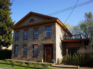 223 Lincoln Ave, Cleveland, WI 53015