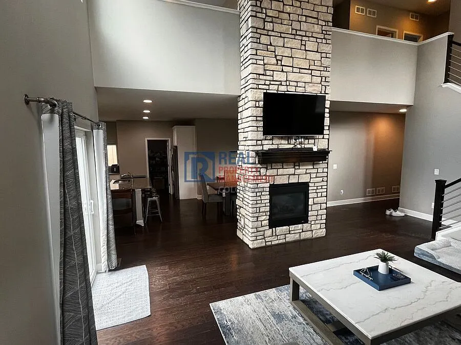 Building Photo - 2907 Photon Ct