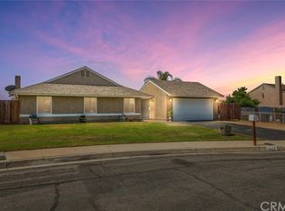 1327 W Van Koevering St, Rialto, CA 92376