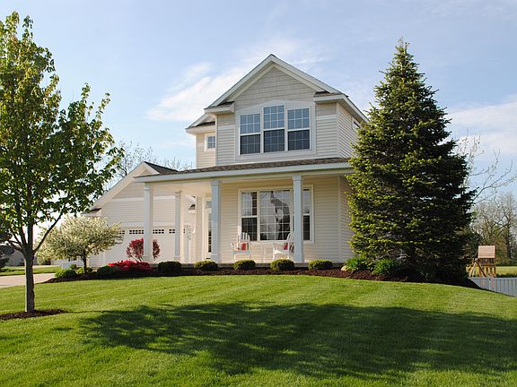 2nd image of 10416 Bridgewater Dr