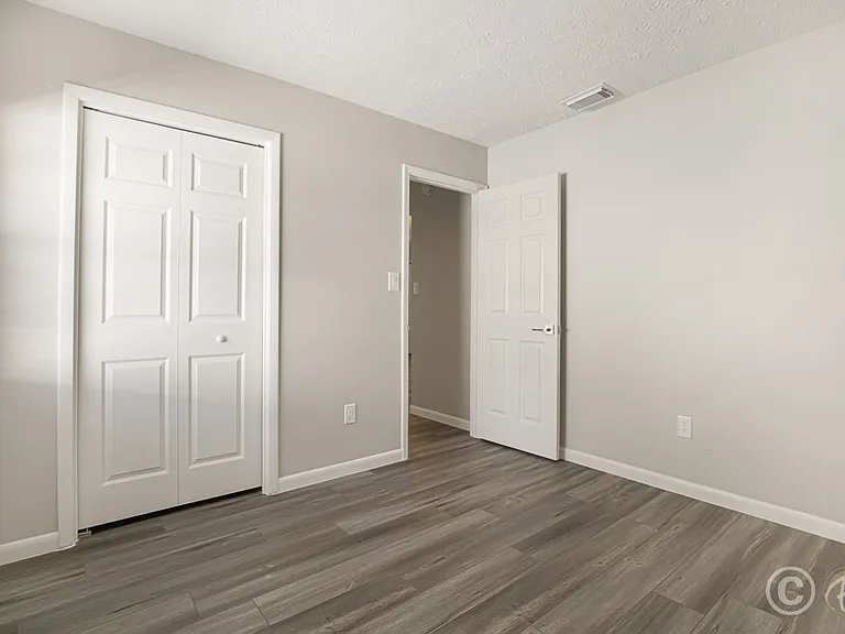 423 Van Reed Manor Dr — Photo 15