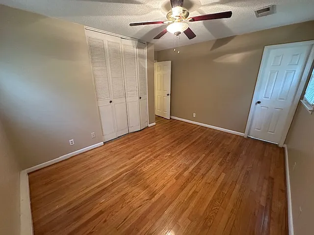 1602 Brewster Dr — Photo 16