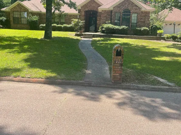 113 S Maple St, New Boston, TX 75570