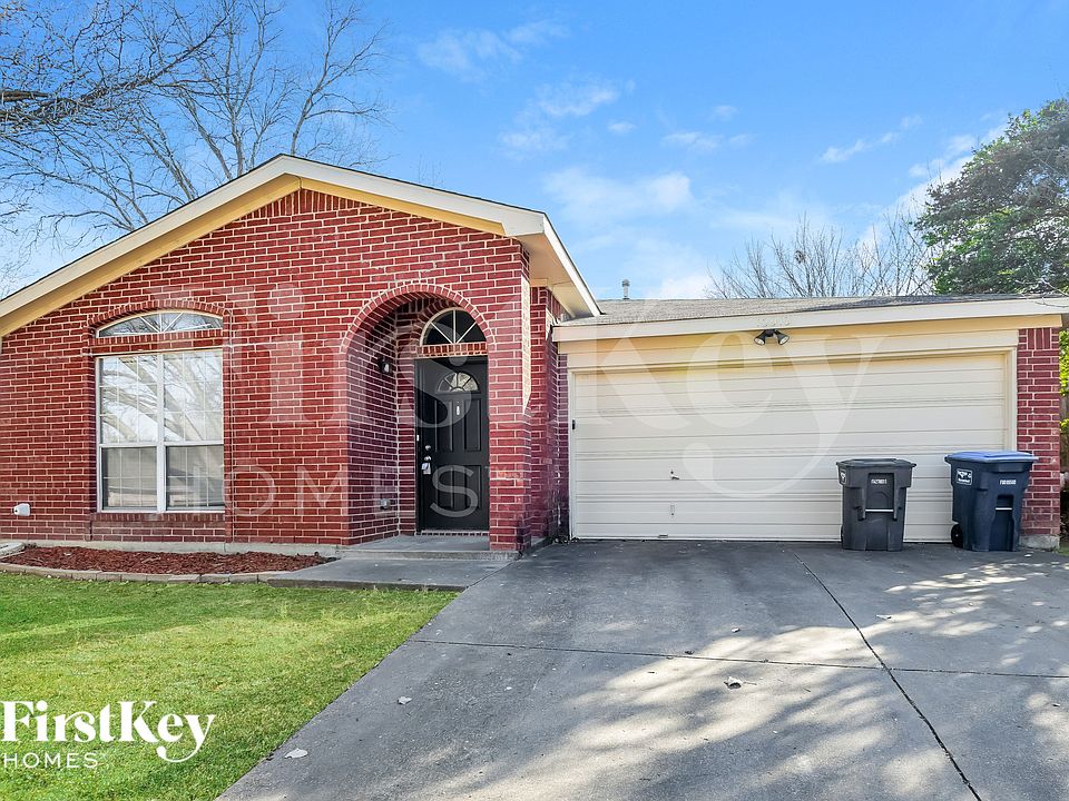 1st image of 10913 Ives St