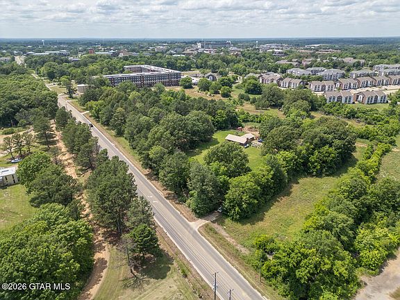 2nd image of 1803 Blackjack Rd