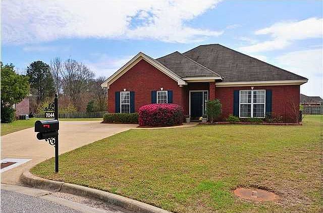 1st image of 7044 McKenzie Ct