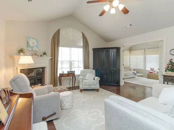 2100 W New Hope Rd APT 1704, Rogers, AR 72758