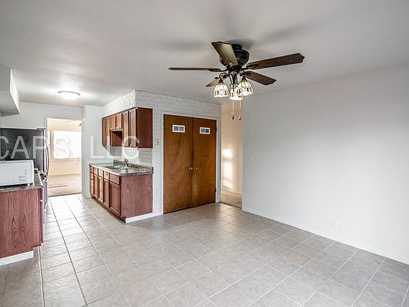 4th image of 6147 California St
