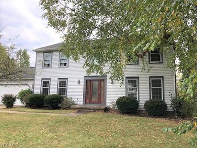 17123 N Brook Trl, Chagrin Falls, OH, 44023