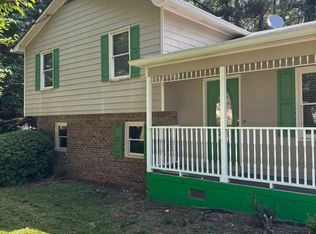 1460 Marthas Ct, Lawrenceville, GA 30045