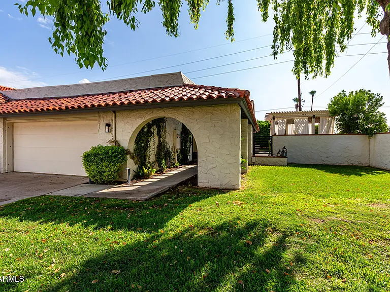 5724 N Scottsdale Rd — Photo 3