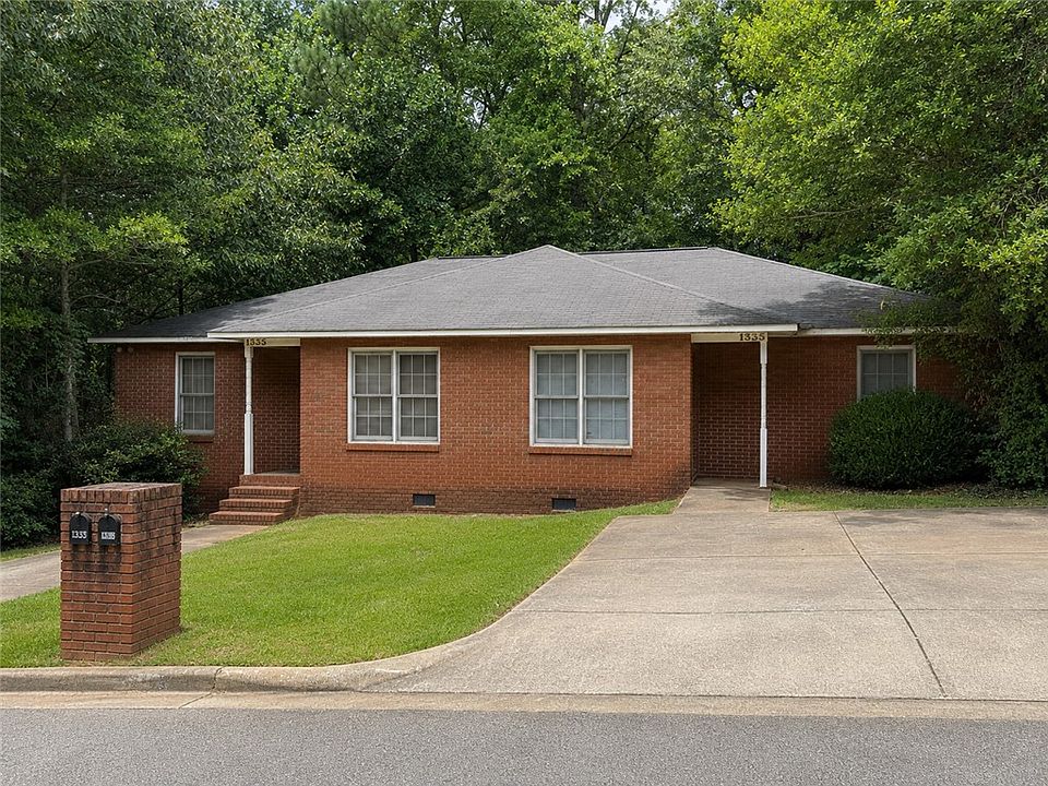 1st image of 1333/1335 Kent Dr